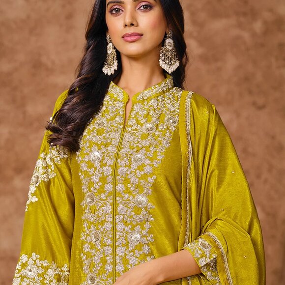 Pakistan Reception Wear Chinnon Silk Festive Embroidered Palazzo Style Suit - Picture 2 of 4